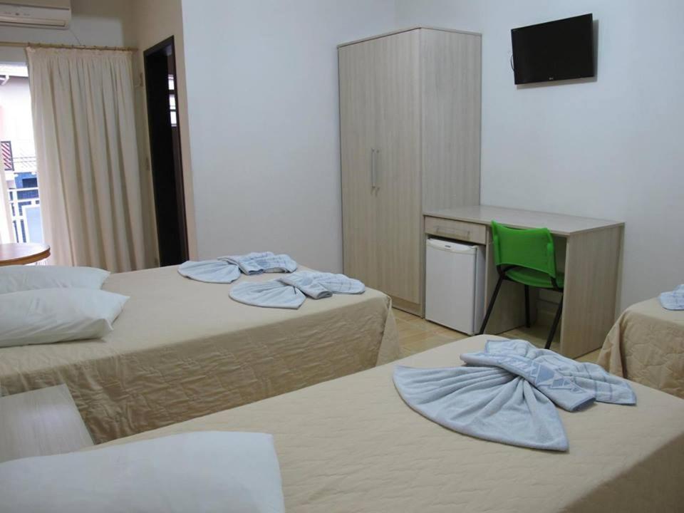 Hotel Piramide Eldorado Bagian luar foto
